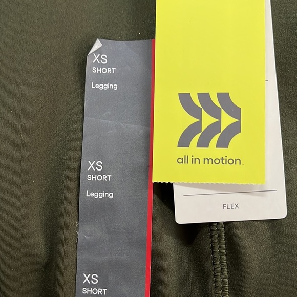 All in motion, high rise, leggings - Picture 5 of 9